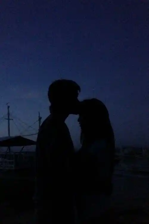 anime-cute-couple-dp