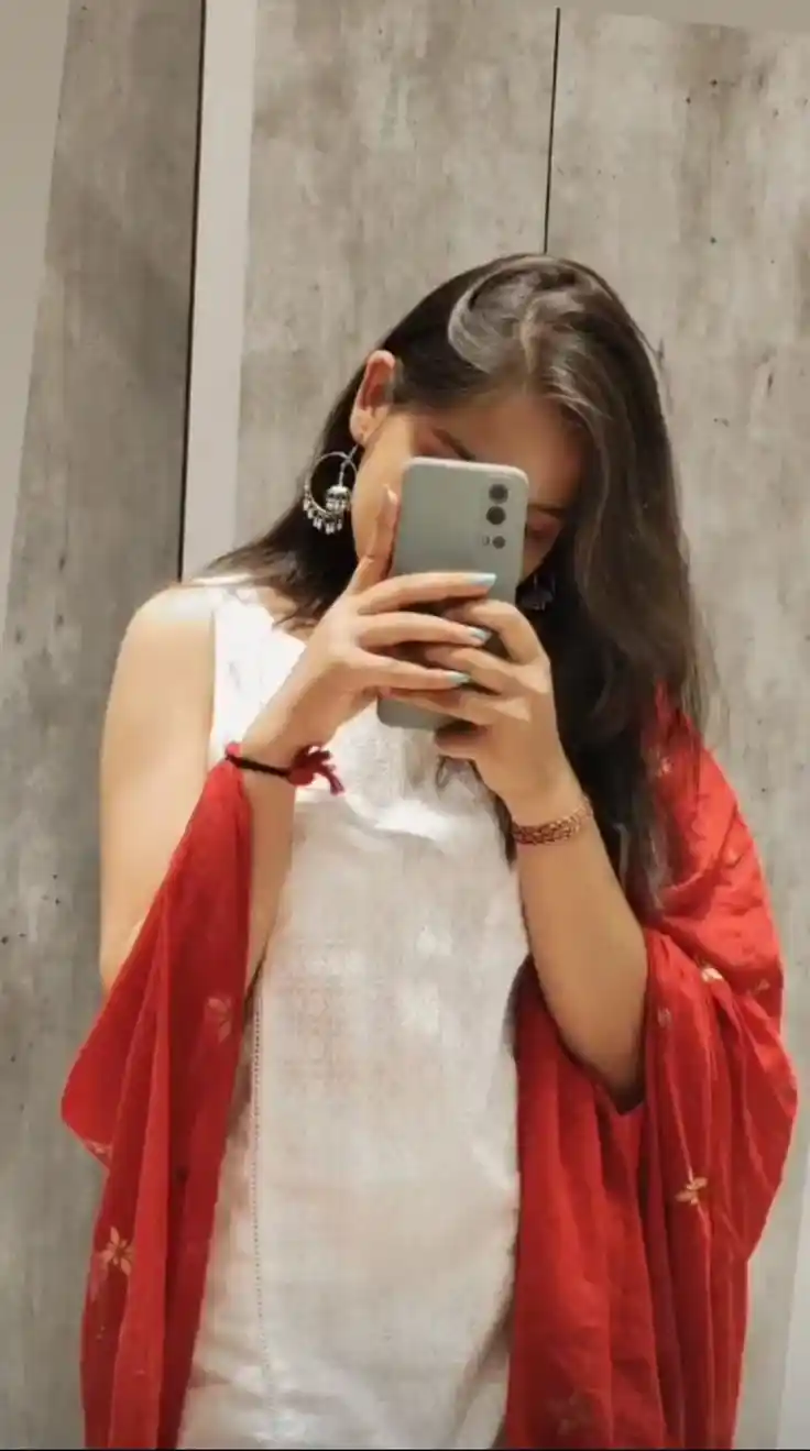 hide-face-girl-dp hide-face-girl-dp