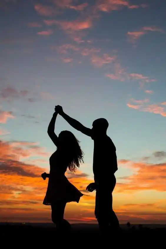 instagram-cute-couple-dp