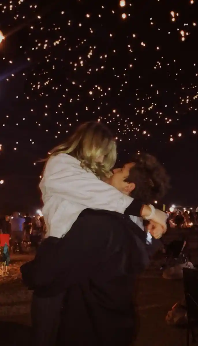 love-couple-dp