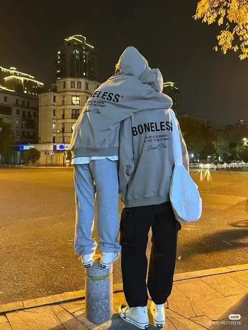 modern-cute-couple-dp