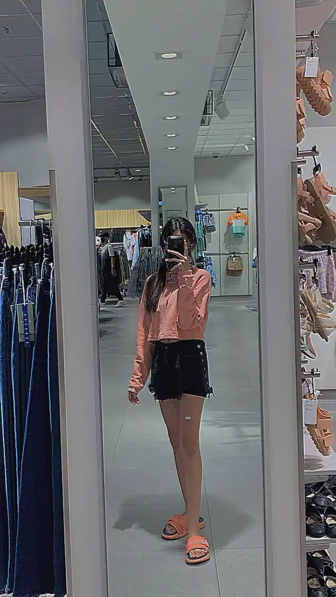 real-hide-face-girl-pic real-hide-face-girl-pic