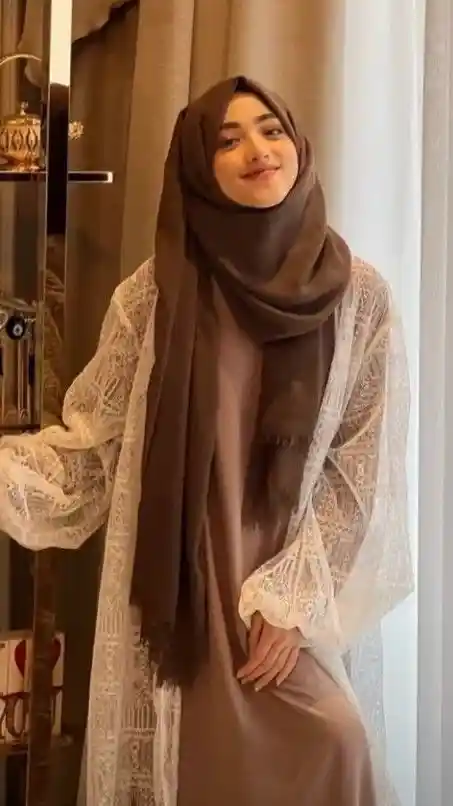 stylish-hijab-girl-dp