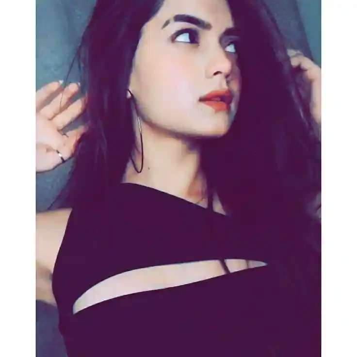 girls-dp-for-facebook girls-dp-for-facebook