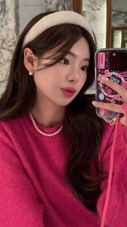 Aesthetic Cute Insta DP