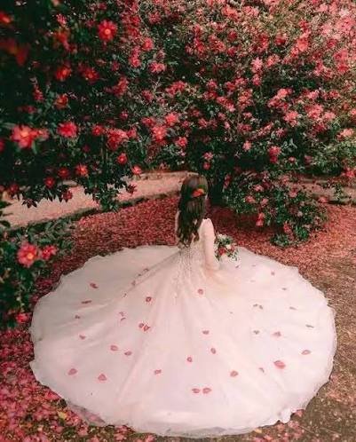 Cute DP For Girls Cute DP For Girls With Flowers