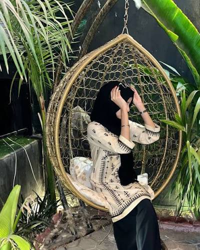 Cute Hijab DP for WhatsApp