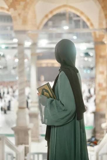 Cute Hijab DP for WhatsApp