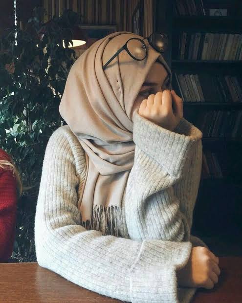 Hidden Face Hijab DP