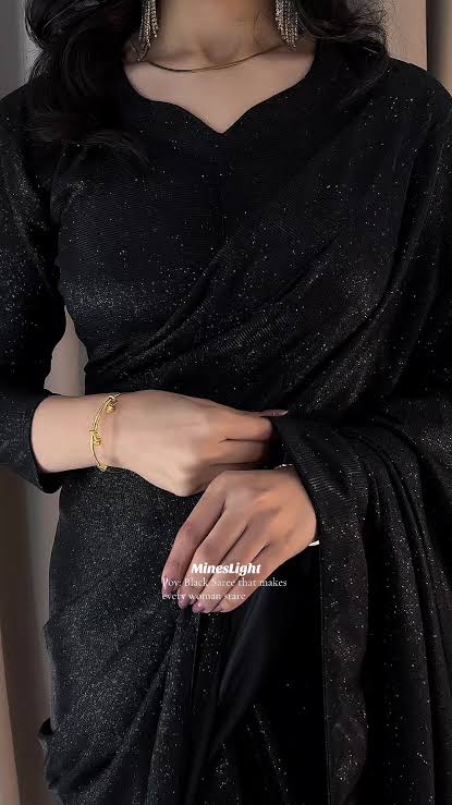 Saree Colors That Look Beautiful In DP Photos