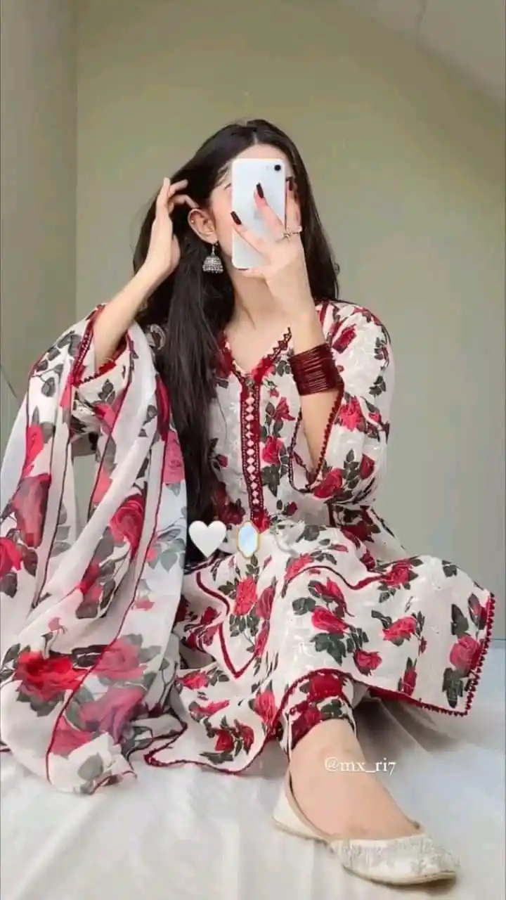 cute-girl-dp-instagram-whatsapp